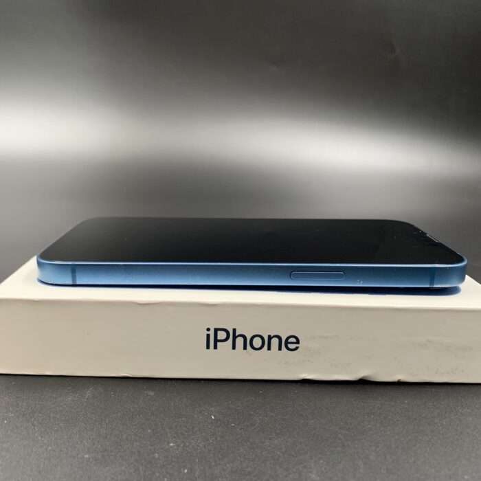 iPhone 13 256GB Blue - Image 3