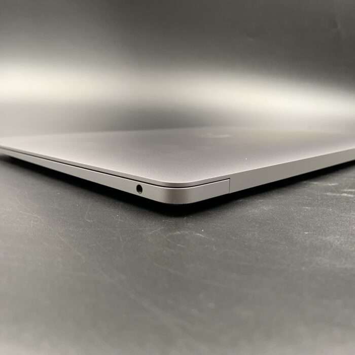 Macbook Air M1 256GB Space Grey - Image 4