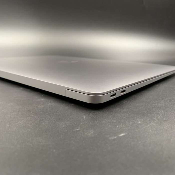 Macbook Air M1 256GB Space Grey - Image 5