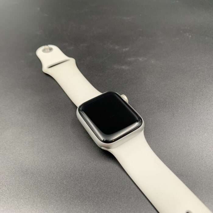 Apple Watch SE (Gen 2) 40MM Silver - Image 7