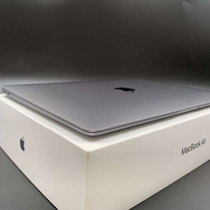 Macbook Air M1 256GB Space Grey - Image 2
