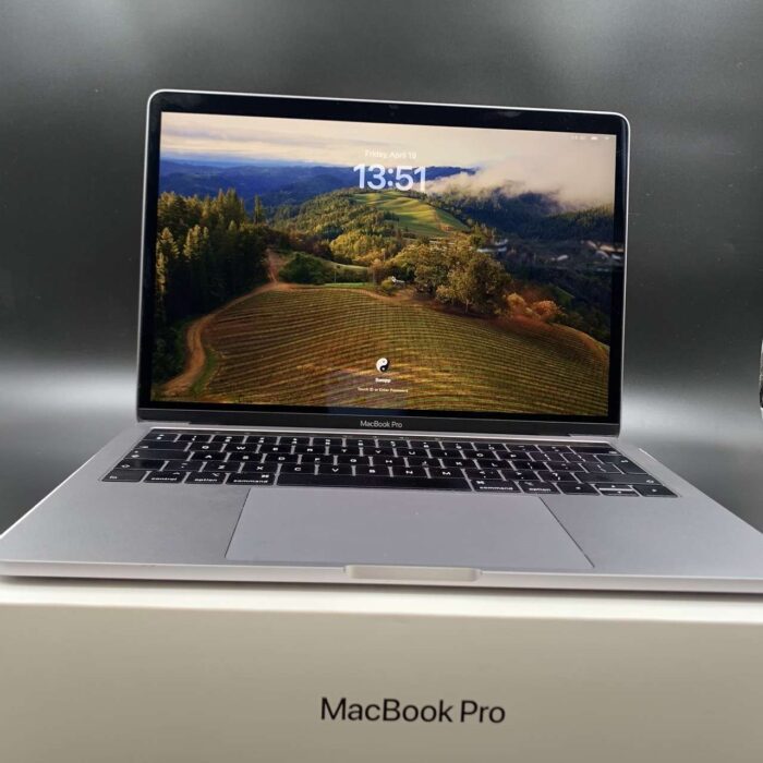 Macbook Pro 13" 2019 | 1,4GHz i5 | 8GB | 128GB Space Grey - Image 6