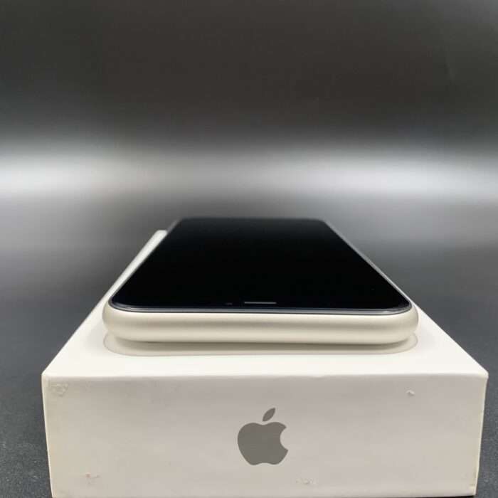 iPhone 11 64GB White - Image 4