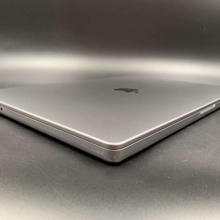 MacBook Pro 16" M1 Pro 1TB SSD | 16GB Ram | Space Grey - Image 2