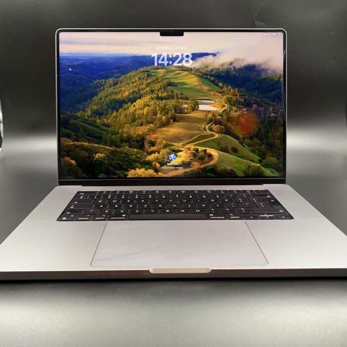MacBook Pro 16" M1 Pro 1TB SSD | 16GB Ram | Space Grey - Image 7