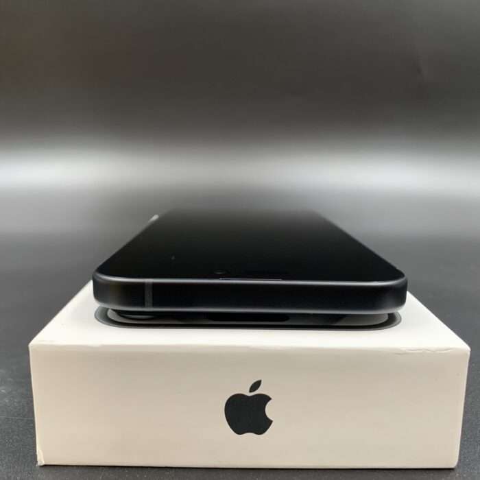 iPhone 15 Plus 128GB Midnight - Image 4
