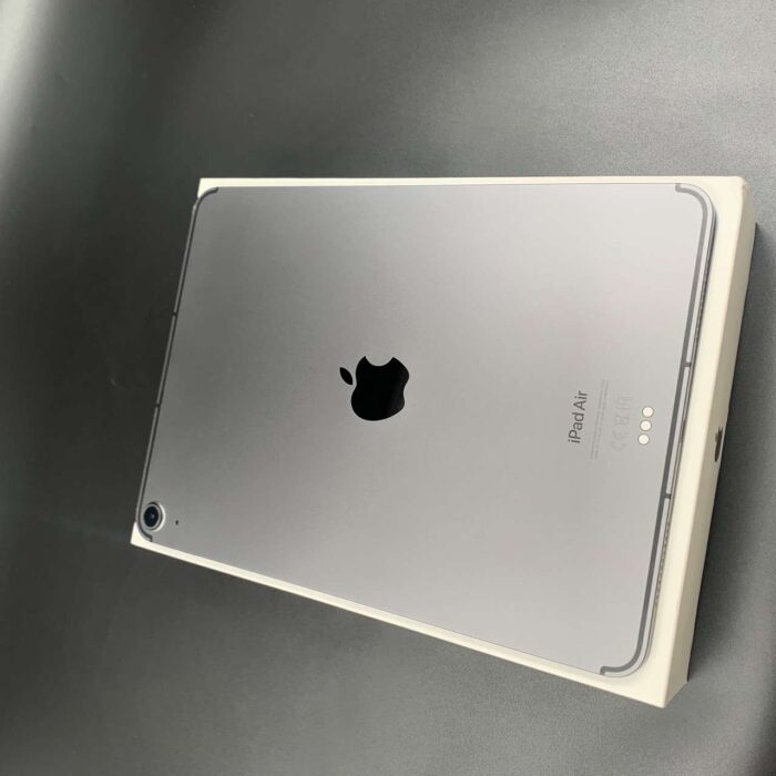 iPad Air 5th Generation 64GB Wifi-Cellular Space Gray - Image 9