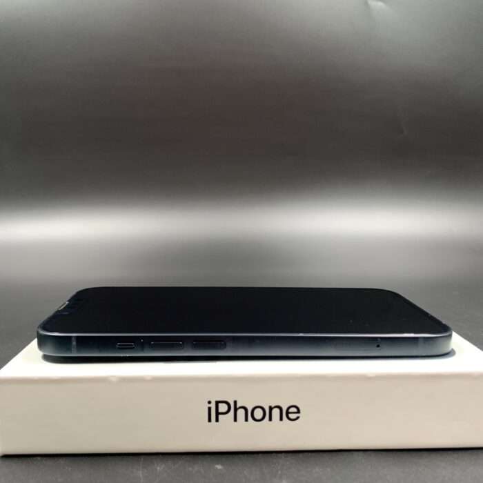 iPhone 13 128GB Midnight - Image 5