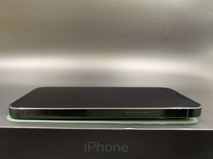 iPhone 13 Pro 256GB Alpine Green - Image 3