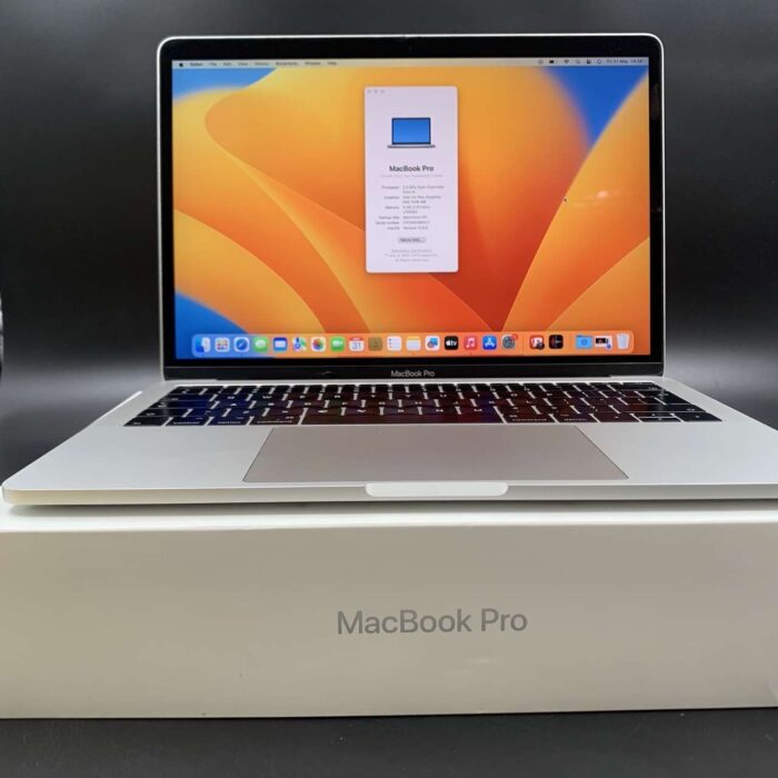 Macbook Pro 13" 2017 | 2,3GHz i5 | 8GB | 128GB Space Grey - Image 6