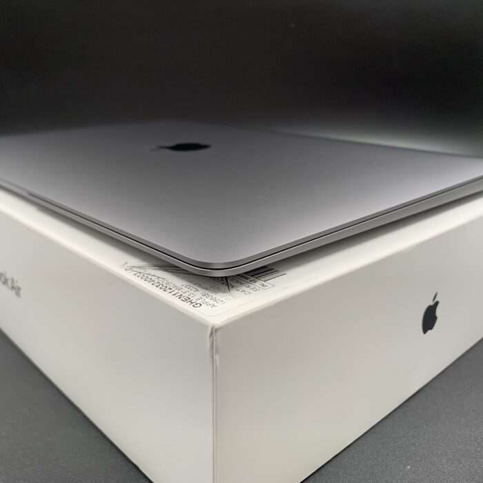 Macbook Air M1 256GB Space Grey - Image 3