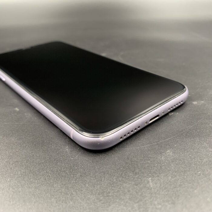 iPhone 11 64GB Purple - Image 5