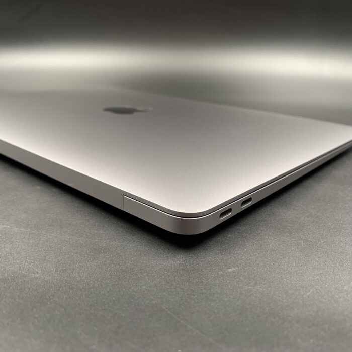 Macbook Air M1 13-inch 256GB Space Grey - Image 5