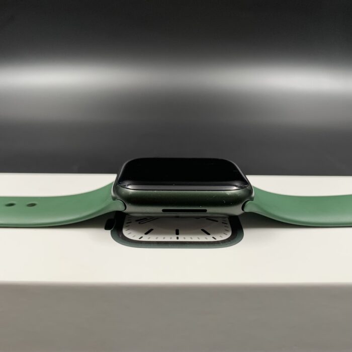 Apple Watch Series 7 41MM Green - Image 4