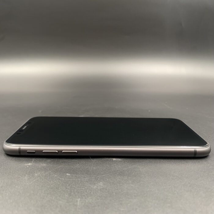 iPhone 11 256GB Black - Image 4