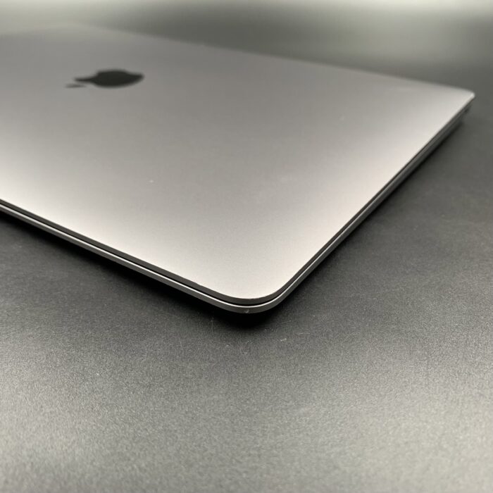 Macbook Air M1 13-inch 256GB Space Grey - Image 3