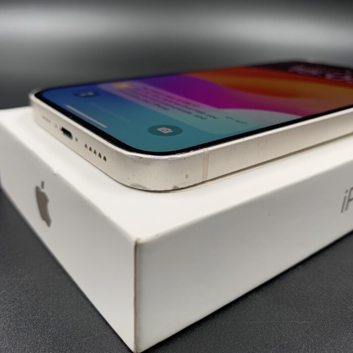 iPhone 13 128GB Starlight - Image 3