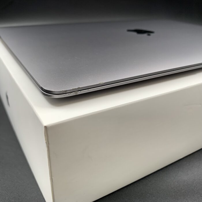 Macbook Air M1 13-inch 256GB Space Grey - Image 2