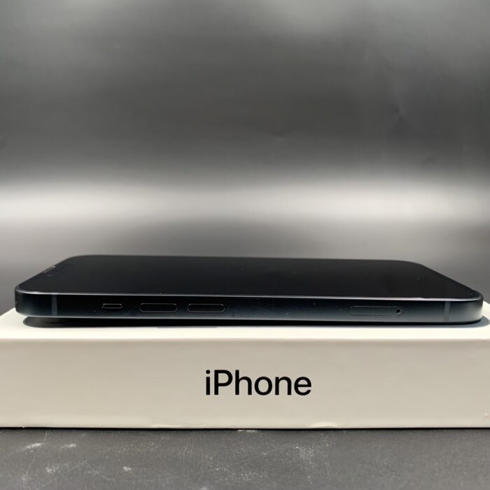 iPhone 13 128GB Midnight - Image 5