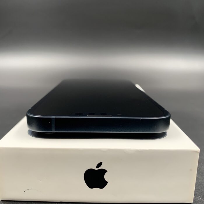 iPhone 13 256GB Midnight - Image 4