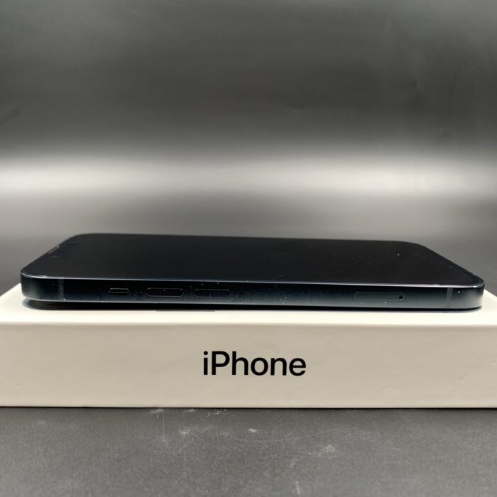 iPhone 13 128GB Midnight - Image 5