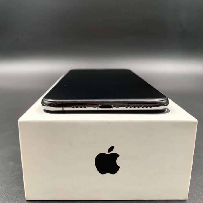 iPhone XS Max 64GB Space Grey - Image 6
