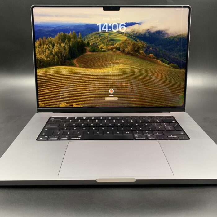 Macbook Pro 16" M1 Pro 1TB | 16GB Ram | Space Grey - Image 6
