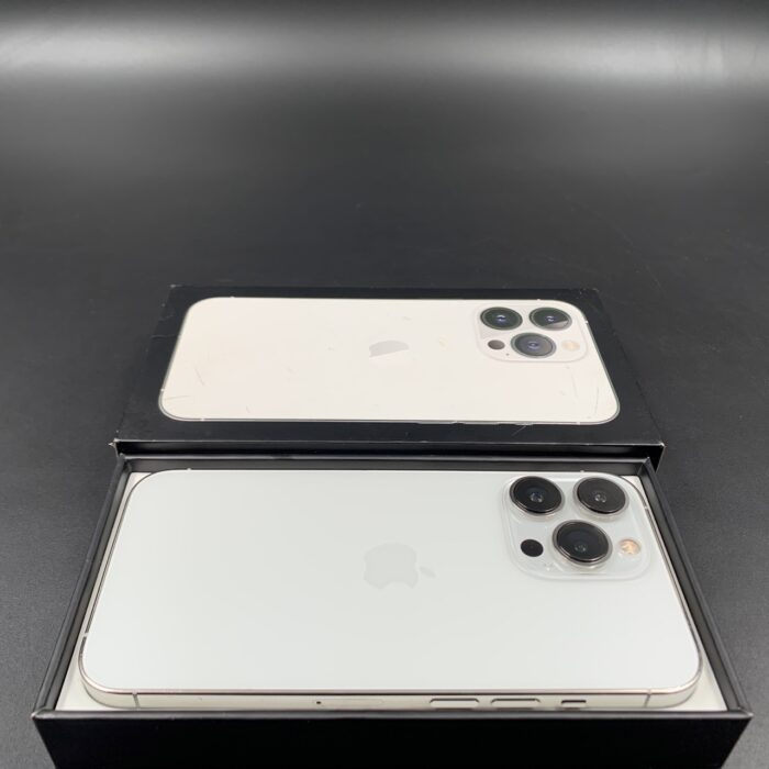 iPhone 13 Pro 128GB Silver - Image 2