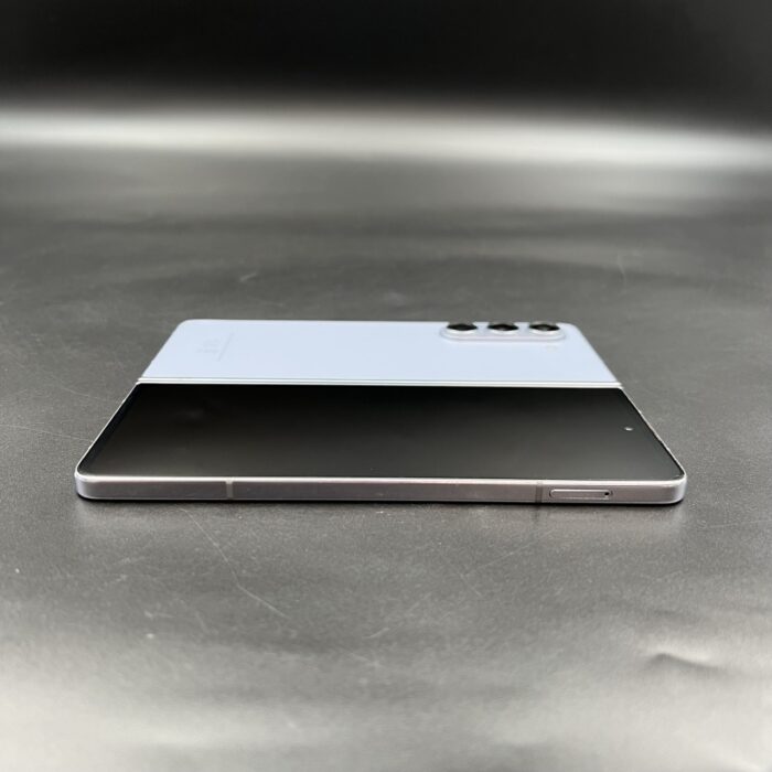 Samsung Galaxy Z Fold 5 256Gb Blue (Cracked Screen) - Image 4