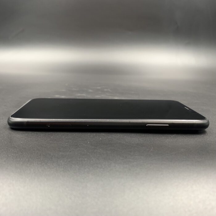 iPhone XR 64GB Black - Image 2