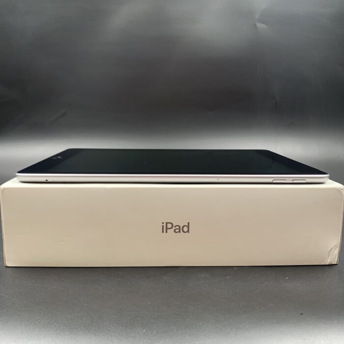 iPad 6th Generation 32GB Wifi + Cellular  Space Grey - Image 2
