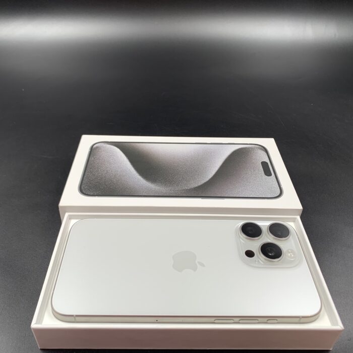iPhone 15 Pro Max 256GB White Titanium - Image 2