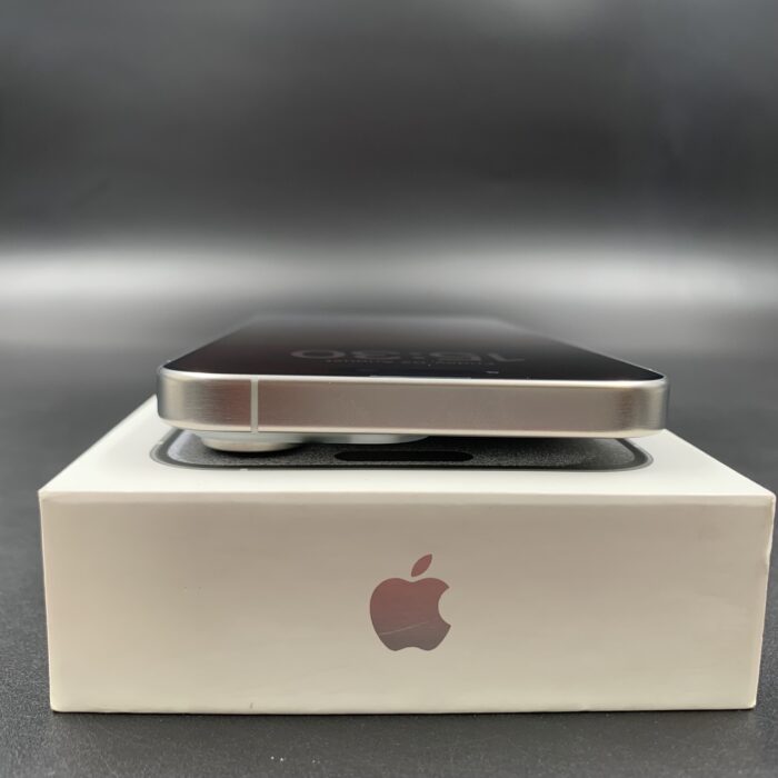 iPhone 15 Pro Max 256GB White Titanium - Image 4