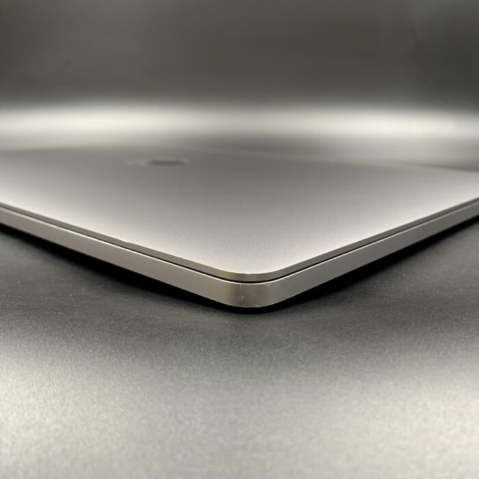 Macbook Pro 16" 2019 | 2.6Ghz Core i9 | 32GB Ram 512GB | Space Grey - Image 3