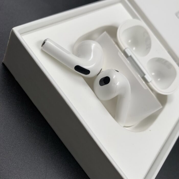 Apple AirPods (3rd Gen) with MagSafe Charging Case - Image 3