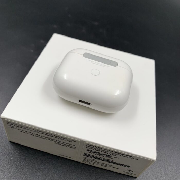 Apple AirPods (3rd Gen) with MagSafe Charging Case - Image 4