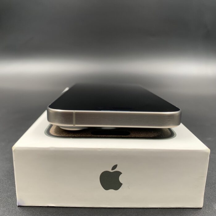 iPhone 15 Pro 128GB Natural Titanium - Image 4