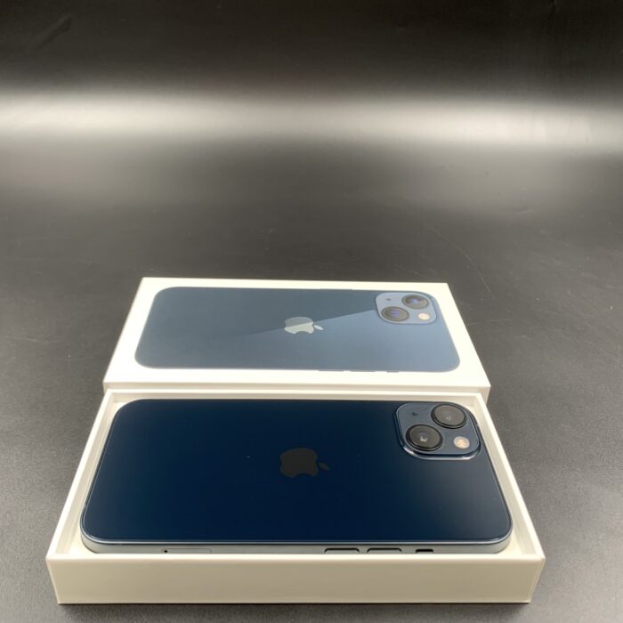 iPhone 13 128GB Midnight - Image 2