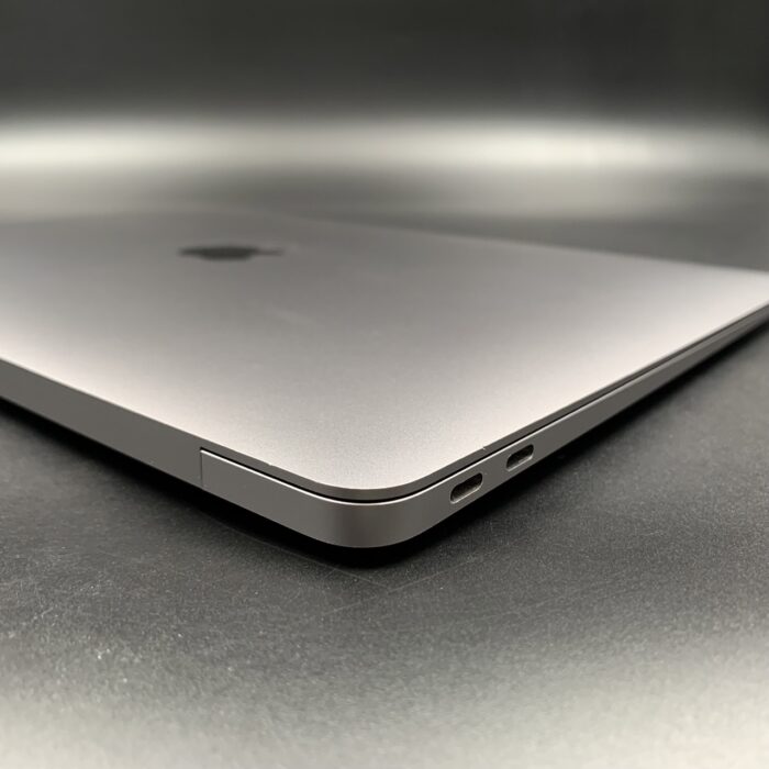 Macbook Air M1 13-inch 256GB Space Grey - Image 5