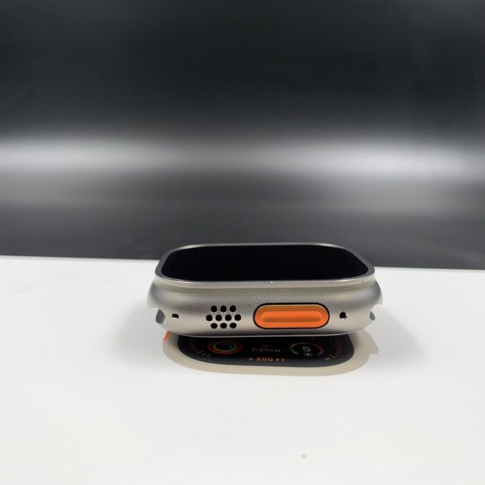 Apple Watch Ultra 2 49MM Titanium Blue Alpine Loop - Image 4