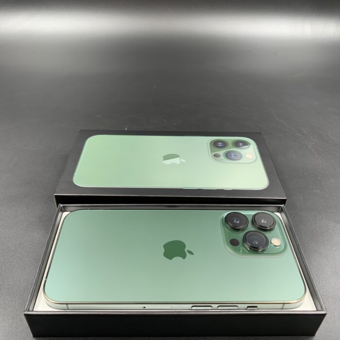 iPhone 13 Pro 512GB Alpine Green - Image 2
