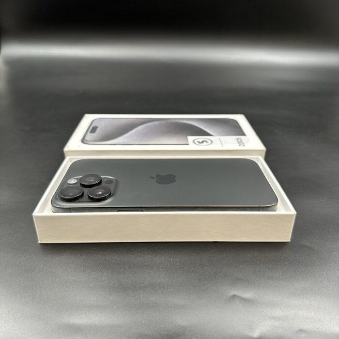 iPhone 15 Pro Max 256GB Black Titanium (Rain Only) - Image 2