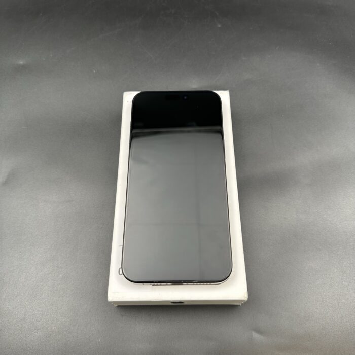 iPhone 15 Pro Max 256GB Black Titanium (Rain Only) - Image 7