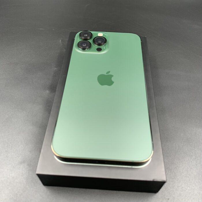 iPhone 13 Pro Max 256GB Alpine Green - Image 7