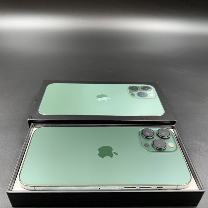 iPhone 13 Pro Max 256GB Alpine Green - Image 2