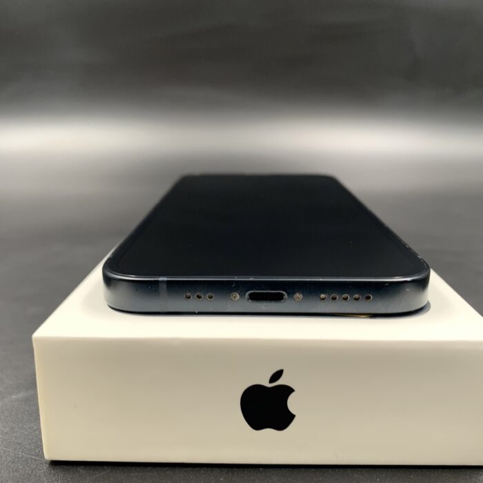 iPhone 13 128GB Midnight - Image 7
