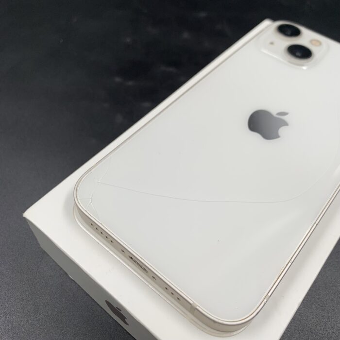 iPhone 13 128GB Starlight (Cracked Back) - Image 8