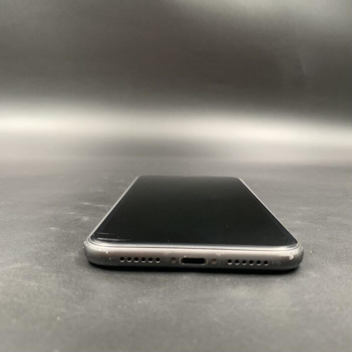 iPhone 11 256GB Black - Image 6