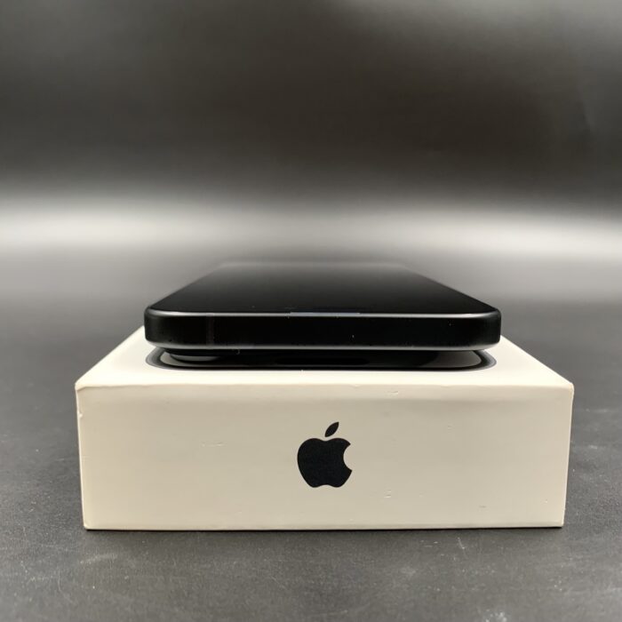 iPhone 15 Plus 128GB Midnight - Image 4