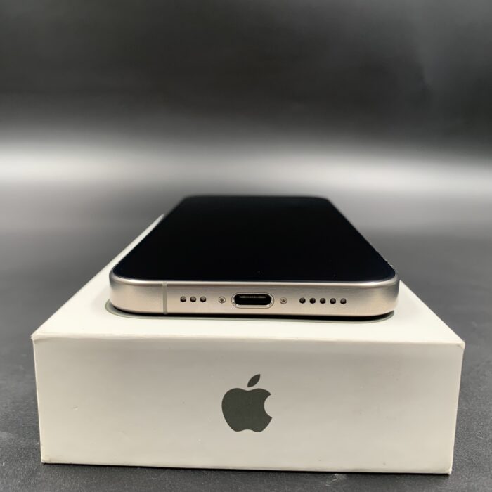 iPhone 15 Pro 256GB Natural Titanium - Image 6